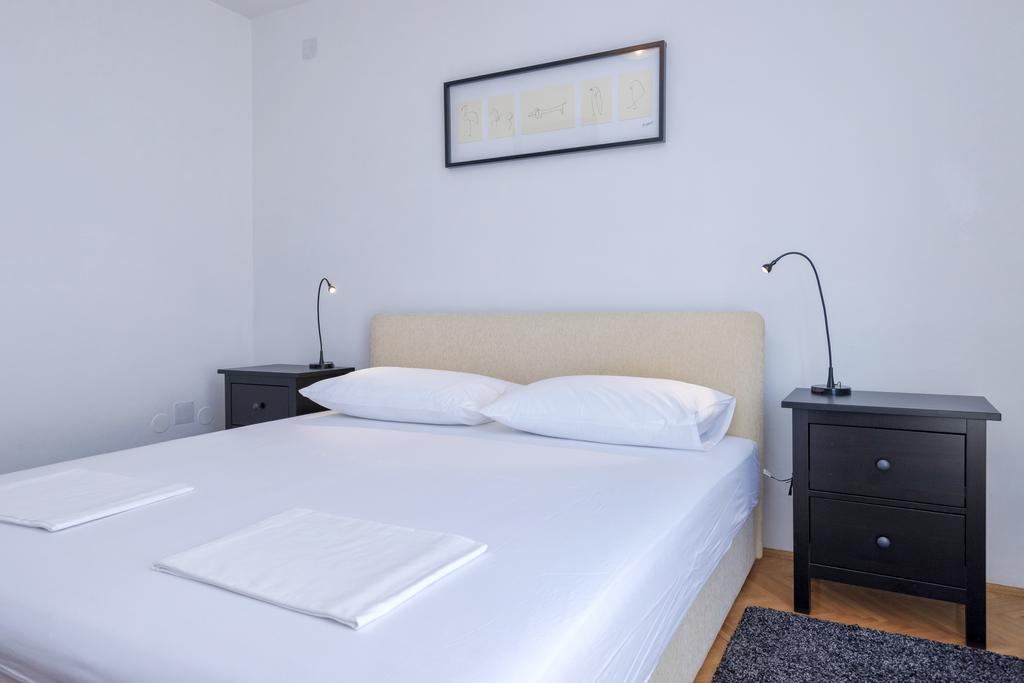 Mi Apartment Stari Grad  Bagian luar foto