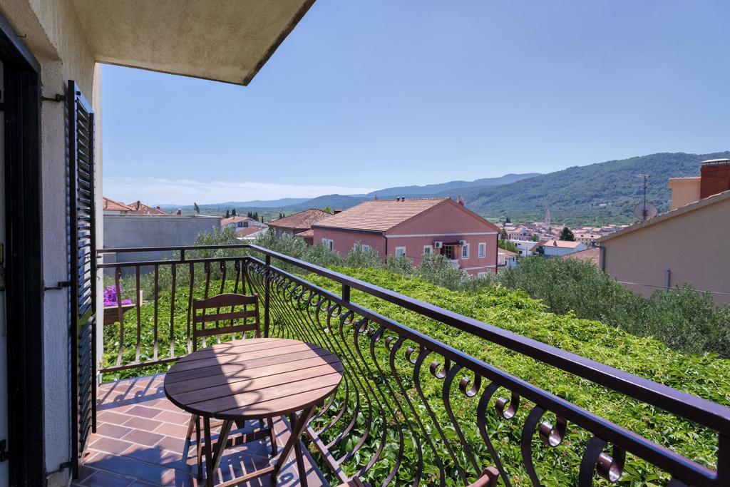 Mi Apartment Stari Grad  Bagian luar foto