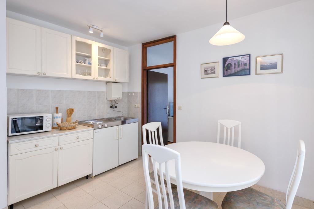Mi Apartment Stari Grad  Bagian luar foto