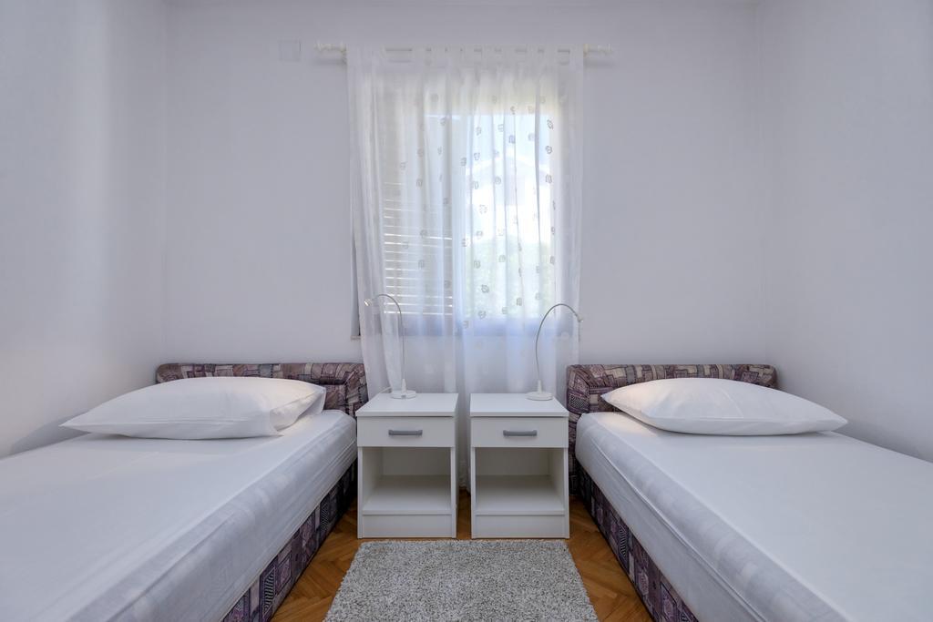 Mi Apartment Stari Grad  Bagian luar foto