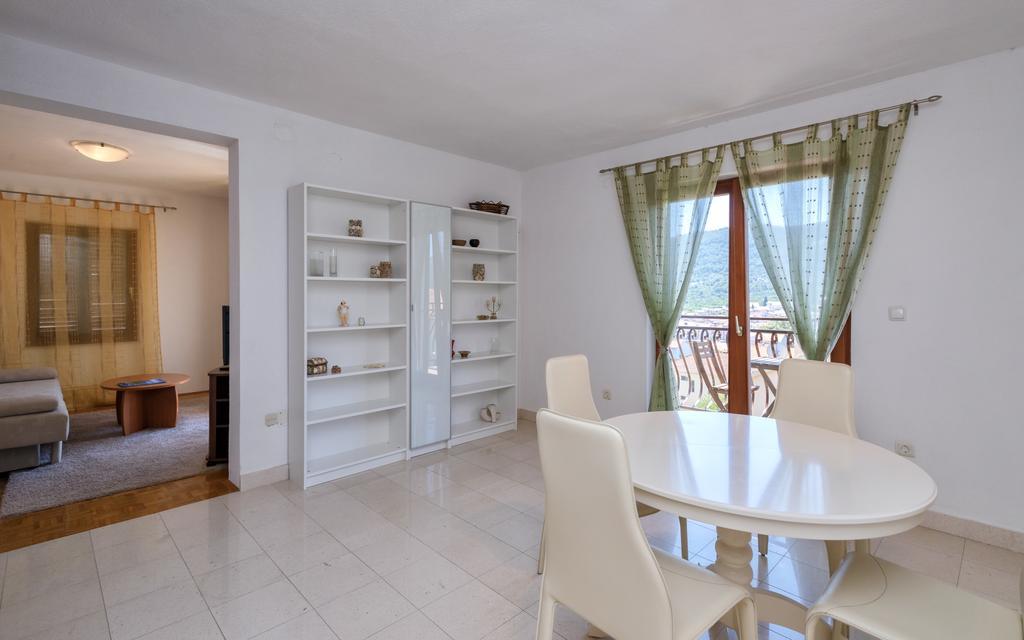 Mi Apartment Stari Grad  Bagian luar foto